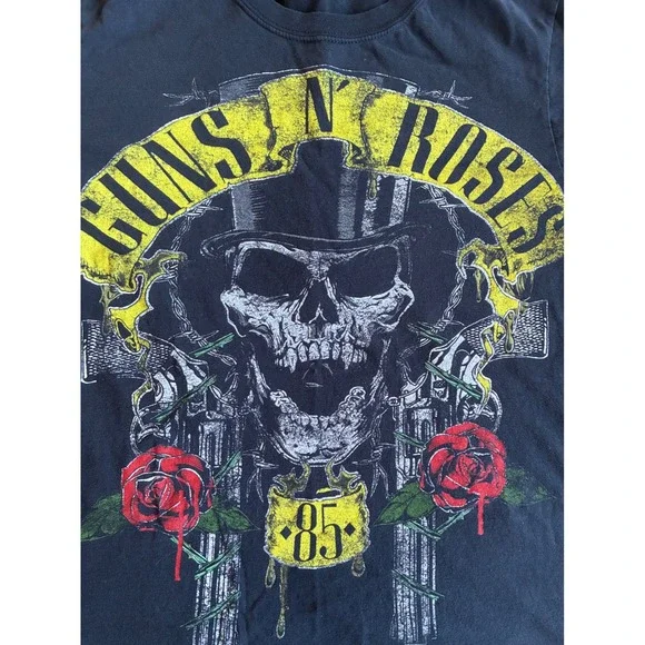 Guns N Roses Skull Top Hat Roses Guns Graphic T Shirt Black Mens Size Medium - Picture 2 of 5